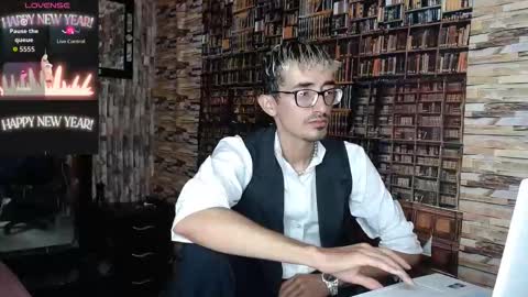 Snapshot of jhosuamoore2 chatting on 11-05-25, 12:38 jhosuamoore2 online show from 11-05-25, 12:38