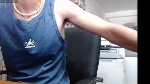 Snapshot of jhosuamoore2 chatting on 11-22-25, 04:06 jhosuamoore2 online show from 11-22-25, 04:06