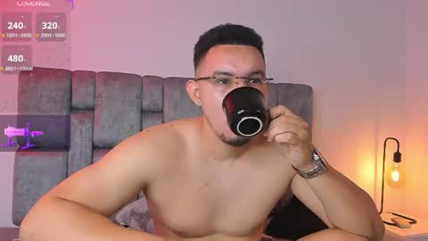 Jhonatan80  online show from 06-26-26, 09:03
