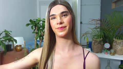 Snapshot of jhuan_cute chatting on 04-05-26, 03:36 Jhuan Nhez online show from 04-05-26, 03:36