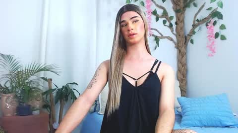 Snapshot of jhuan_cute chatting on 04-14-26, 12:16 Jhuan Nhez online show from 04-14-26, 12:16