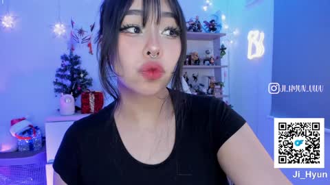 Snapshot of ji_hyun chatting on 12-27-24, 04:36 Ji  online show from 12-27-24, 04:36