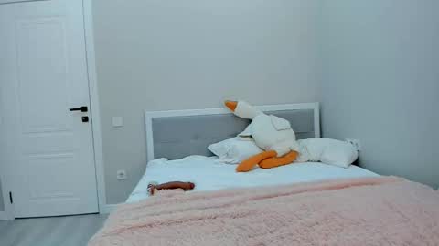 yuna online show from 10-24-25, 02:13