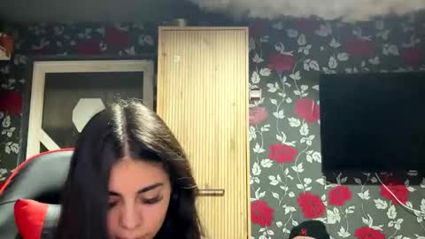 jidiamond online show from 11-04-25, 08:19