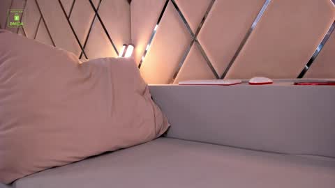 Snapshot of jill_vega chatting on 12-28-24, 05:02 Jill online show from 12-28-24, 05:02