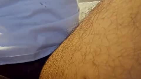 Snapshot of jillyjang202 chatting on 10-31-25, 03:57 HoopersRelease online show from 10-31-25, 03:57