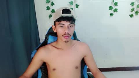 Snapshot of jim_cumxx chatting on 09-09-25, 10:04 JIMBOY online show from 09-09-25, 10:04