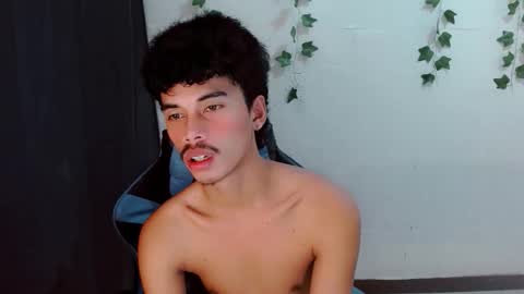 Snapshot of jim_cumxx chatting on 09-25-25, 10:41 JIMBOY online show from 09-25-25, 10:41