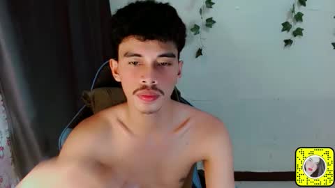 Snapshot of jim_cumxx chatting on 10-01-25, 05:13 JIMBOY online show from 10-01-25, 05:13