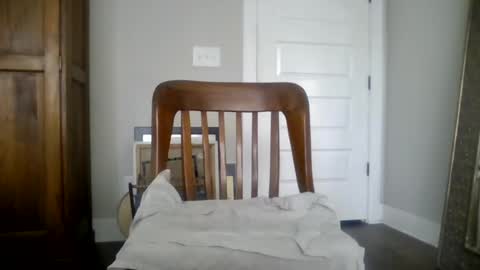 Snapshot of jim_the_writer chatting on 06-18-26, 02:43 Big Jim online show from 06-18-26, 02:43