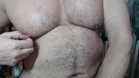 Snapshot of jimbeefbear chatting on 11-05-25, 08:53 Jim online show from 11-05-25, 08:53