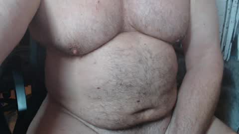 Snapshot of jimbeefbear chatting on 06-24-26, 09:03 Jim online show from 06-24-26, 09:03