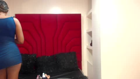 Snapshot of jimena_bell chatting on 10-26-25, 01:50 Jimena online show from 10-26-25, 01:50