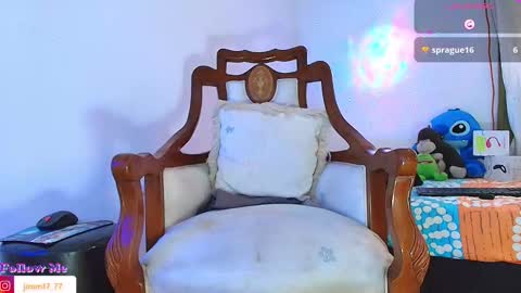 Jimm  Independent Model  online show from 09-19-25, 02:40