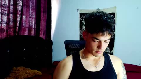 Snapshot of jimmy_classic chatting on 09-18-25, 08:55 jimmy_classic online show from 09-18-25, 08:55