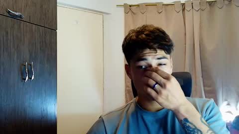 Snapshot of jimmy_classic chatting on 10-09-25, 09:35 jimmy_classic online show from 10-09-25, 09:35