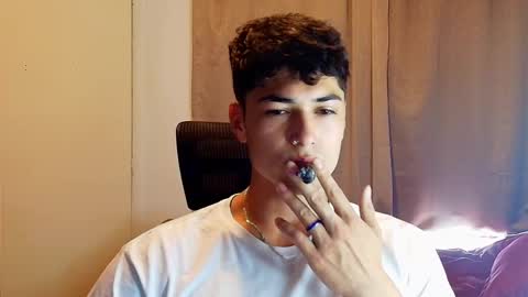 Snapshot of jimmy_classic chatting on 10-12-25, 12:31 jimmy_classic online show from 10-12-25, 12:31