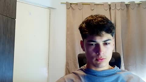 Snapshot of jimmy_classic chatting on 10-21-25, 11:05 jimmy_classic online show from 10-21-25, 11:05