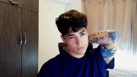 Snapshot of jimmy_classic chatting on 11-12-25, 04:29 jimmy_classic online show from 11-12-25, 04:29