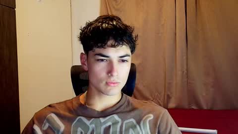 Snapshot of jimmy_classic chatting on 12-17-25, 09:10 jimmy_classic online show from 12-17-25, 09:10