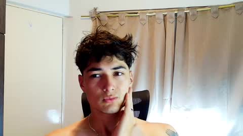 Snapshot of jimmy_classic chatting on 12-18-25, 10:49 jimmy_classic online show from 12-18-25, 10:49