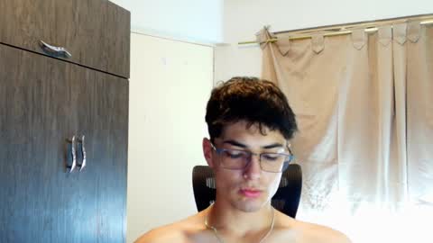 Snapshot of jimmy_classic chatting on 02-04-26, 10:15 jimmy_classic online show from 02-04-26, 10:15