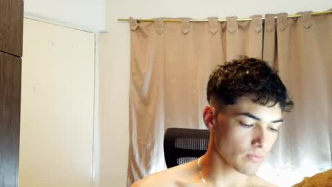 Snapshot of jimmy_classic chatting on 02-16-26, 07:54 jimmy_classic online show from 02-16-26, 07:54