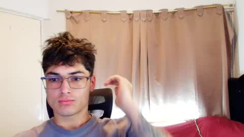 Snapshot of jimmy_classic chatting on 03-04-26, 02:45 jimmy_classic online show from 03-04-26, 02:45