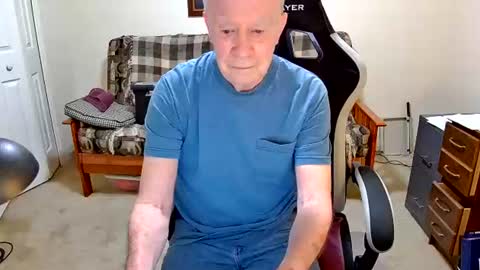 jimmy_d47 online show from 08-01-26, 09:46