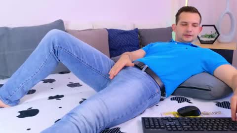 Jimmy online show from 04-26-26, 07:06