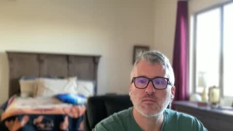 Dad of Three online show from 01-05-25, 04:06