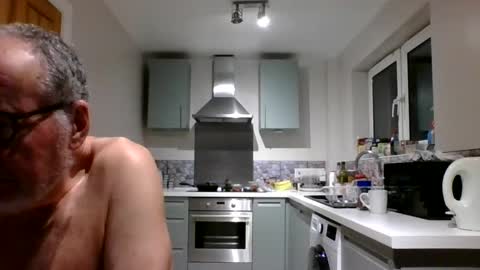 Jim Redgewell online show from 12-12-24, 05:48