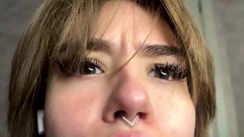 Jinny online show from 09-21-25, 06:09