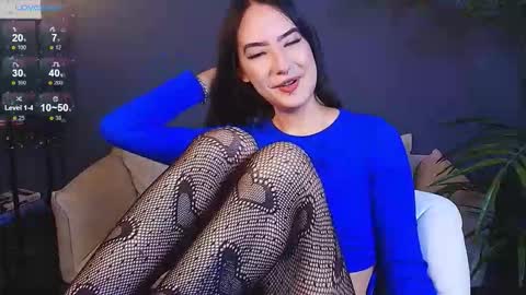 Snapshot of jinx_boom chatting on 10-11-25, 02:55 jinx_boom online show from 10-11-25, 02:55