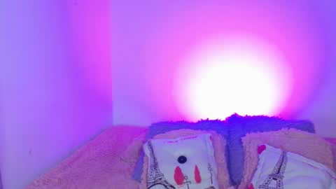 Snapshot of jinx_dh chatting on 02-22-25, 11:03 Jinx online show from 02-22-25, 11:03