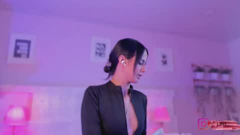 Snapshot of jinx_dh chatting on 01-13-26, 02:33 Jinx online show from 01-13-26, 02:33