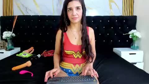 jisooluv online show from 07-23-26, 07:56