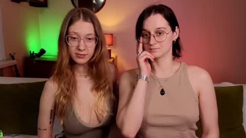 Hey Guys We are Julia ginger  Tina brunette online show from 01-19-25, 07:37