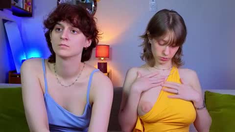 Hey Guys We are Julia ginger  Tina brunette online show from 01-11-26, 06:02