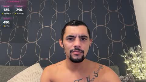 Snapshot of jjaysond chatting on 11-25-25, 06:08 Jayson D online show from 11-25-25, 06:08