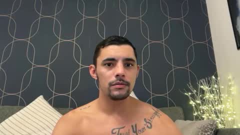 Snapshot of jjaysond chatting on 01-13-26, 08:36 Jayson D online show from 01-13-26, 08:36