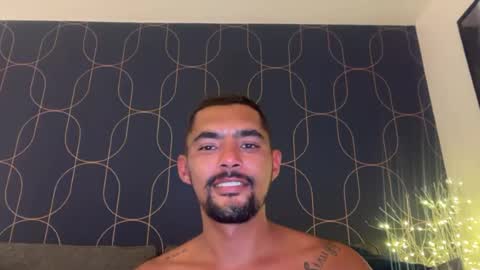Snapshot of jjaysond chatting on 08-05-26, 01:08 Jayson D online show from 08-05-26, 01:08