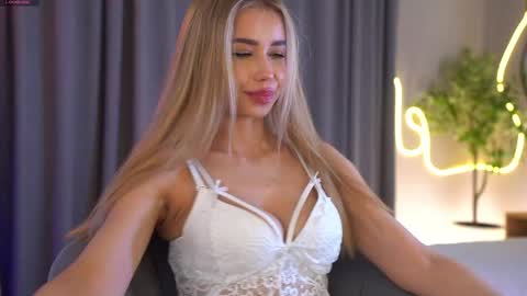 Jenny online show from 04-30-26, 08:09