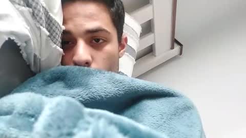 Snapshot of jjj963733 chatting on 01-18-26, 10:41 jjj963733 online show from 01-18-26, 10:41