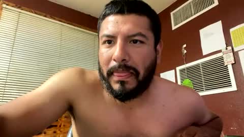 jjuarez5409 online show from 08-03-26, 04:11