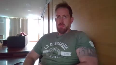 Snapshot of jmate13 chatting on 11-22-25, 12:48 jmate13 online show from 11-22-25, 12:48