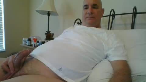jmichael50 online show from 12-08-24, 05:11