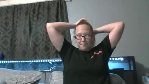 Snapshot of jna1009 chatting on 12-05-25, 06:15 amanda and jake online show from 12-05-25, 06:15