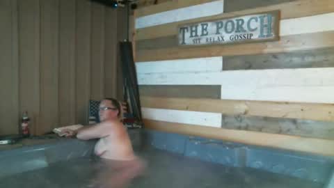 Snapshot of jna1009 chatting on 01-14-26, 01:00 amanda and jake online show from 01-14-26, 01:00