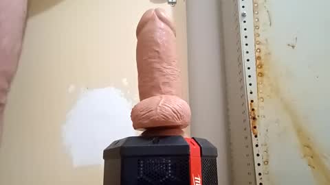 Snapshot of jngxdykdmqij chatting on 10-14-25, 04:24 Logan21212121 online show from 10-14-25, 04:24